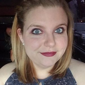 Meet your Posher, Mandy